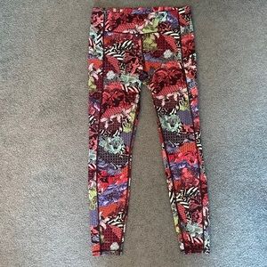 Lululemon leggings size 8